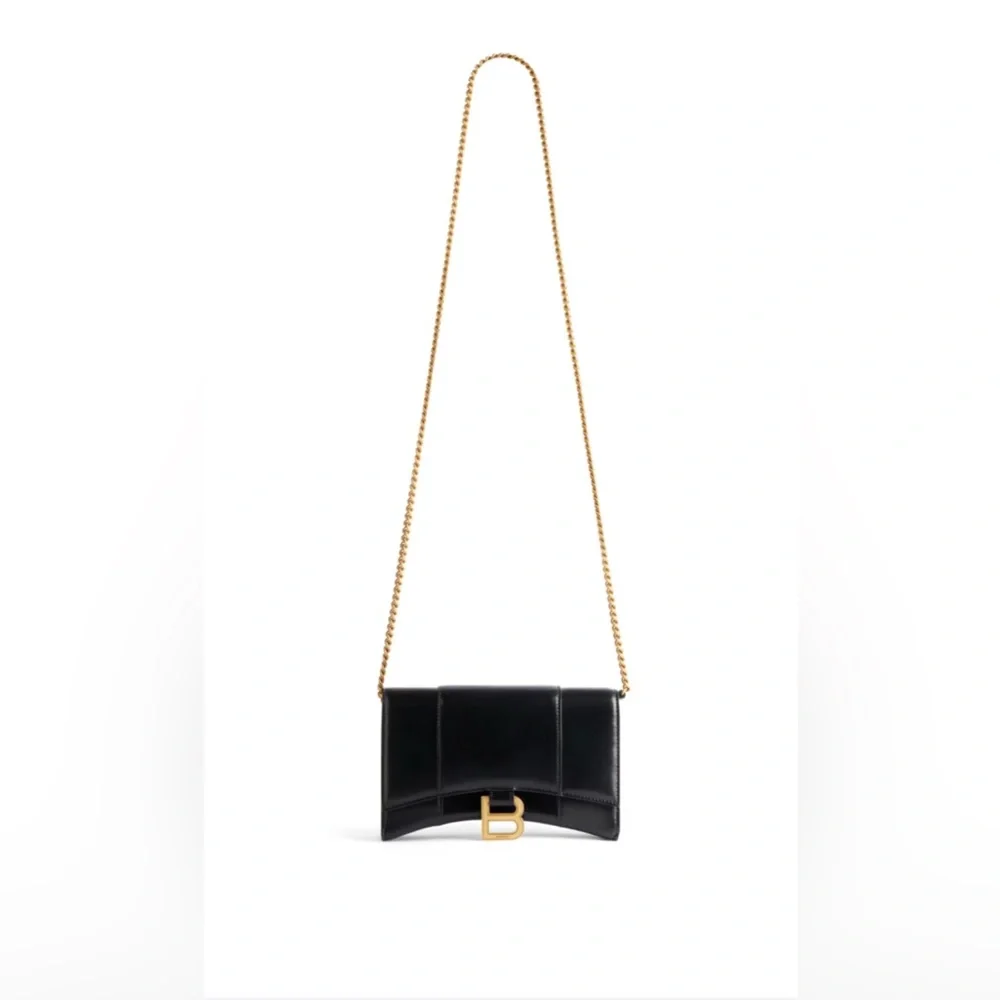 Firm Price Balenciaga Black Clutch with Gold 'B' Accent and Structured Design - Picture 4 of 7